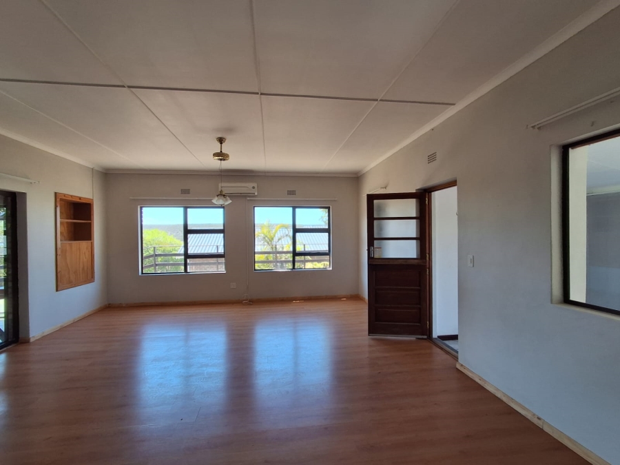 2 Bedroom Property for Sale in Stilbaai Wes Western Cape